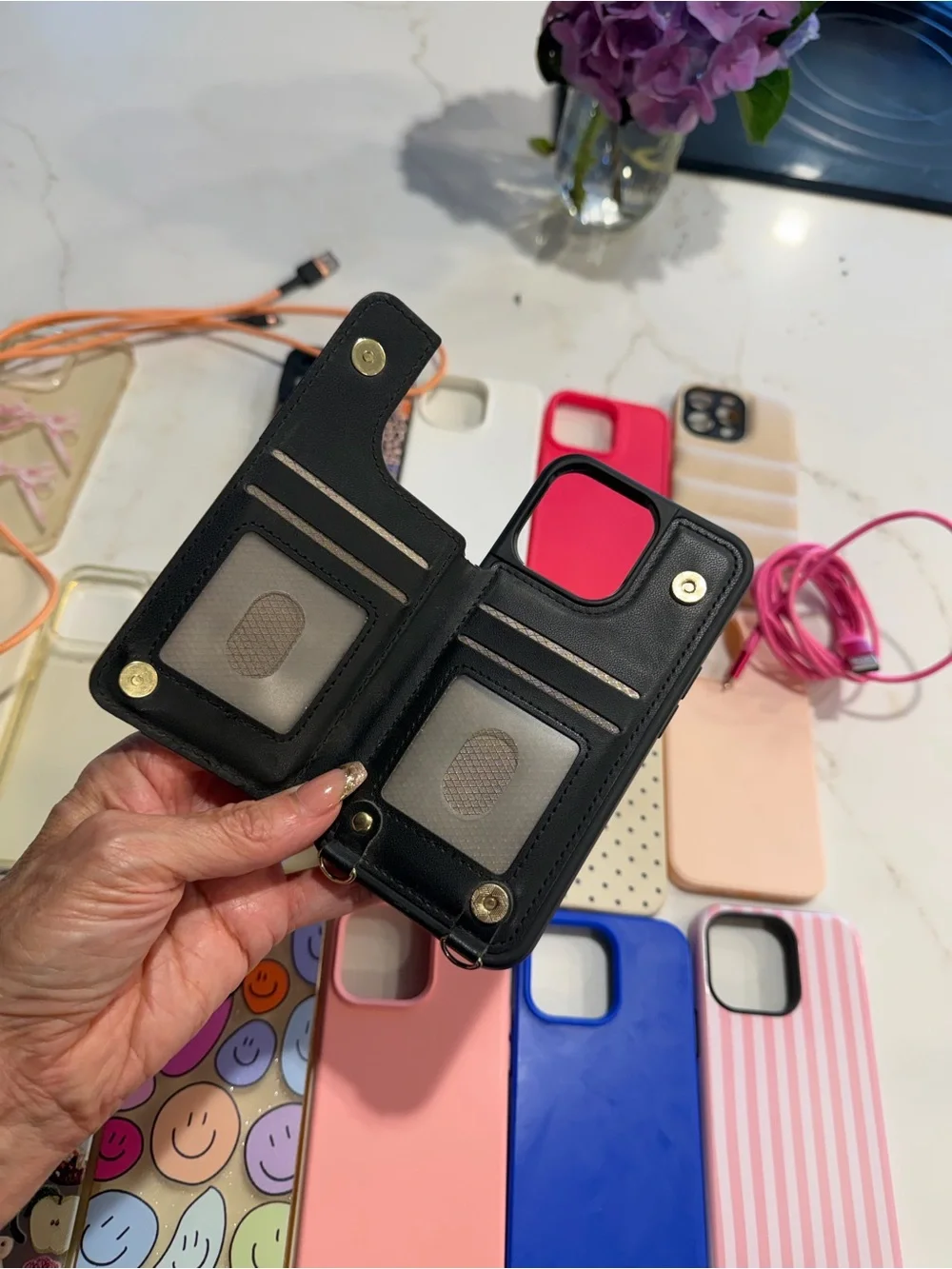 18 Assorted IPhone 13 Pro phone cases and 2 free charger cords